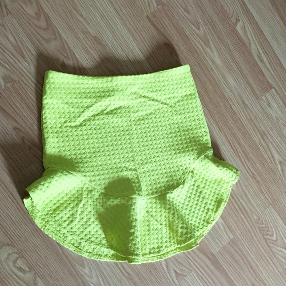 Skirt - Picture 1 of 1